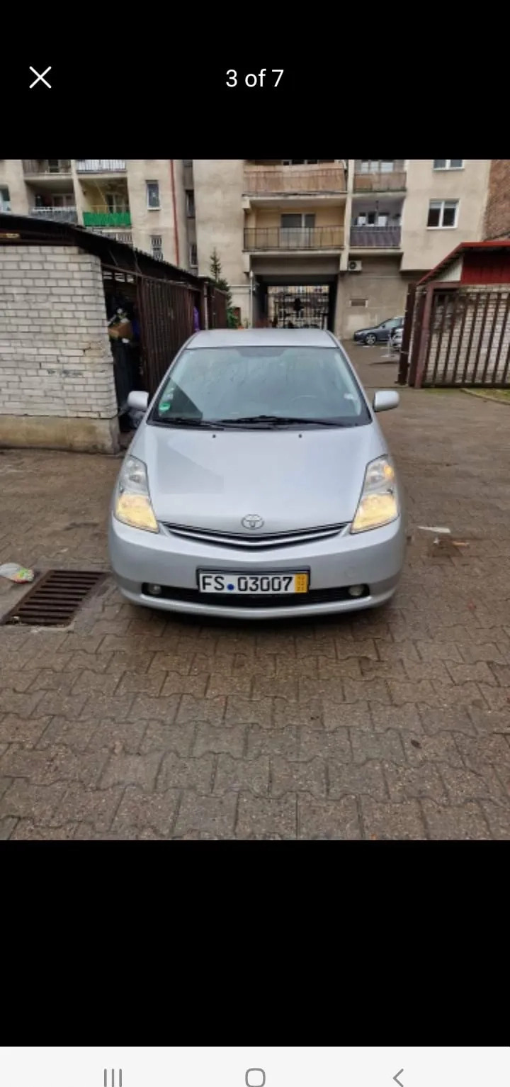 Toyota Prius cena 26500 przebieg: 318000, rok produkcji 2008 z Warszawa małe 79